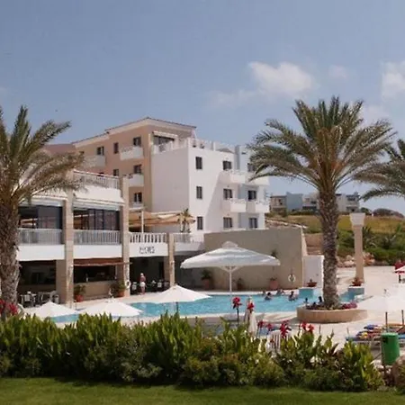 Apartahotel St. George Gardens &