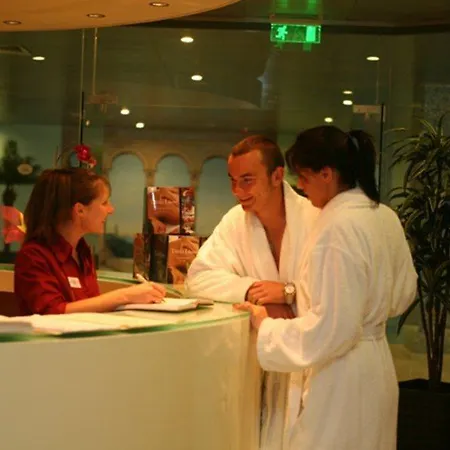 Aparthotel St. George Gardens &