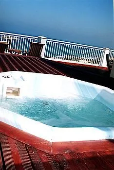 Apartahotel St. George Gardens &