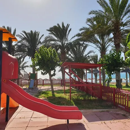 St. George Gardens & מלון דירות 4*