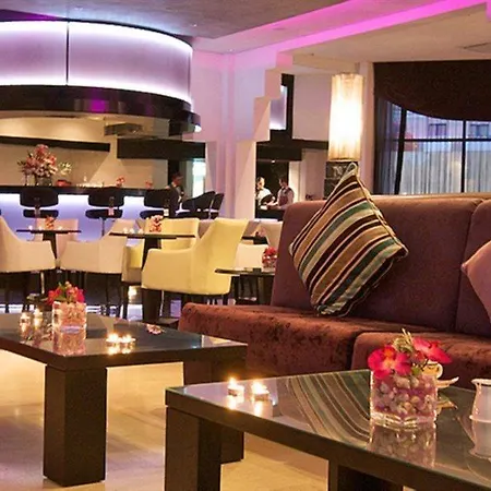 מלון דירות St. George Gardens & 4*