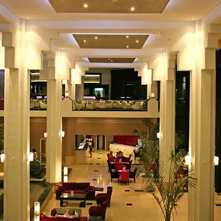 מלון דירות St. George Gardens & Klorakas