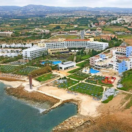 St. George Gardens & מלון דירות